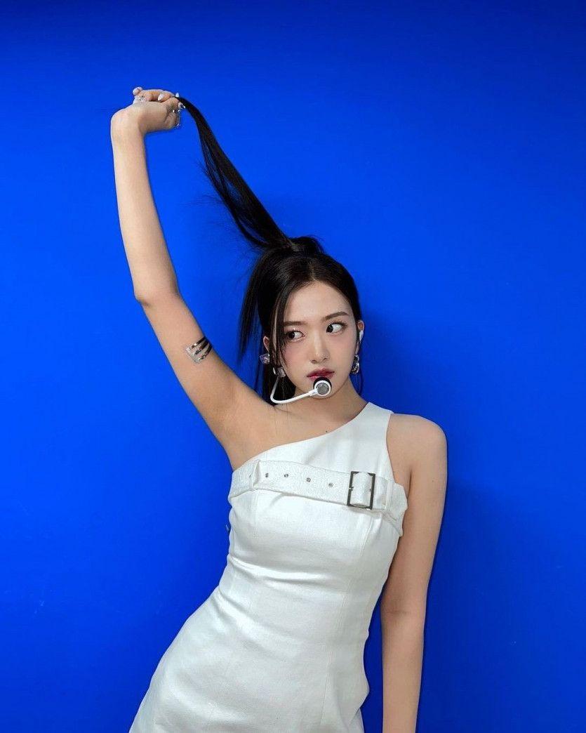 IVE yujin1