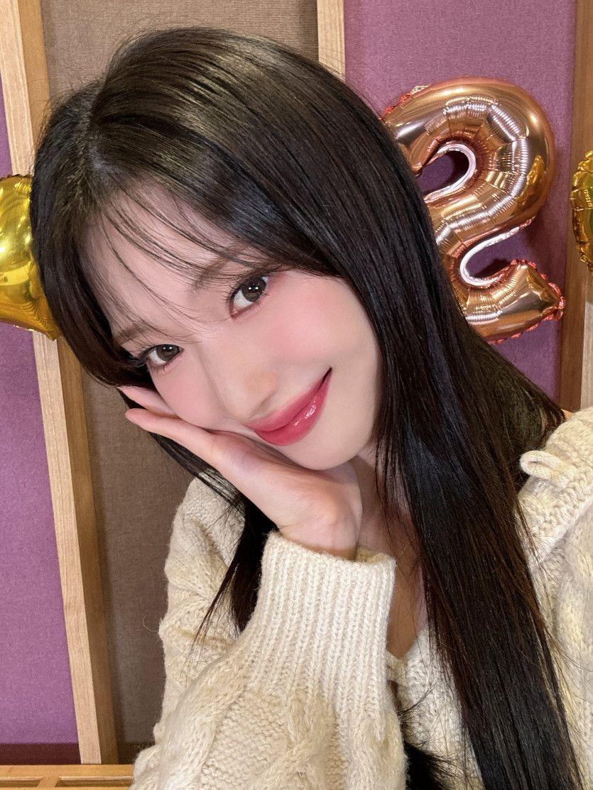 오늘 생일인 로켓펀치 수윤1