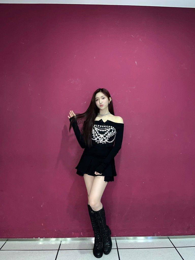 IVE LEESEO1