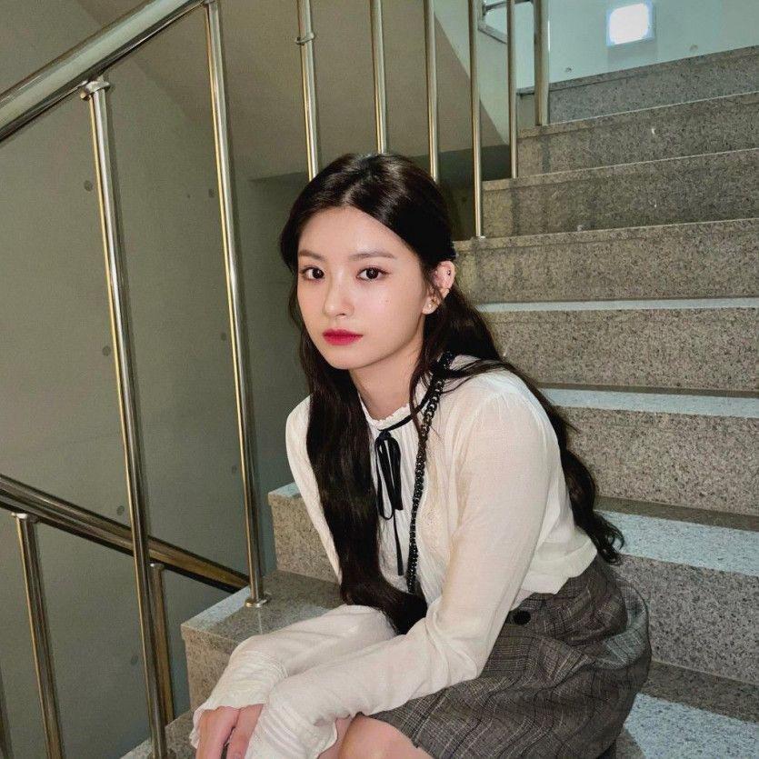 EVERGLOW Yiren0