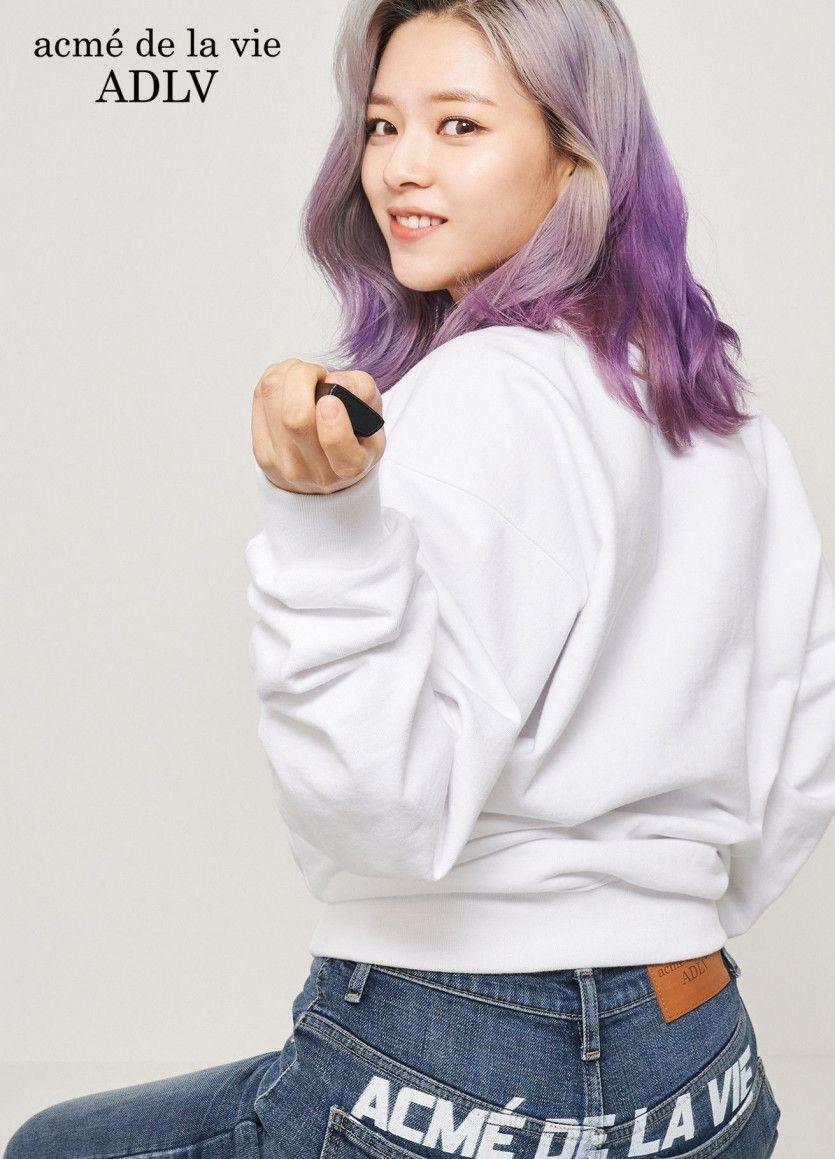 TWICE JEONGYEON0