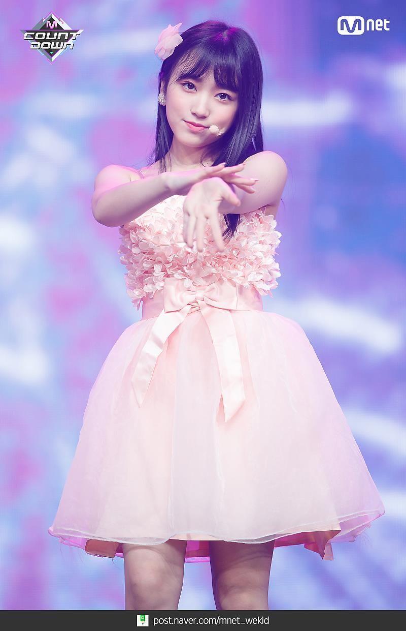 Yabuki Nako0