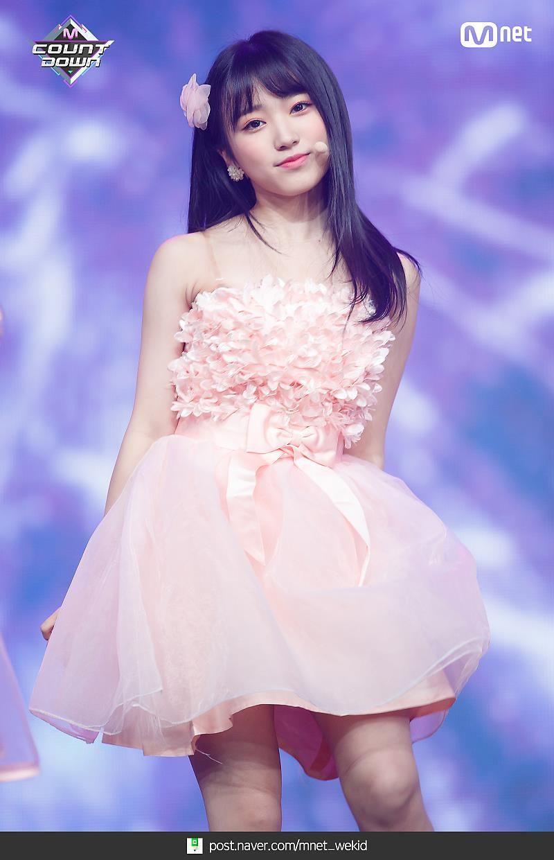 Yabuki Nako1