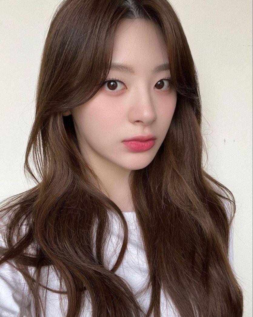 STAYC SIEUN1