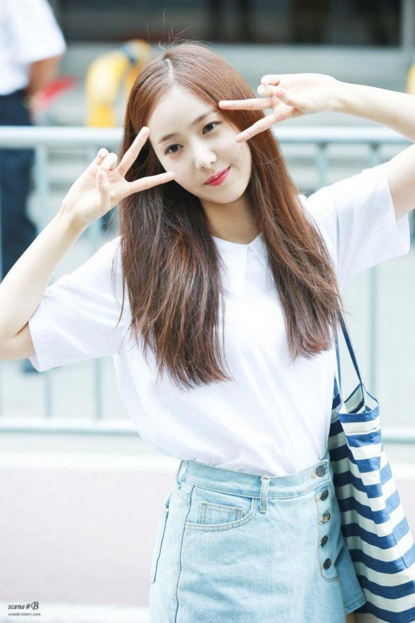 새해 기념 신비와 여자친구 단체1