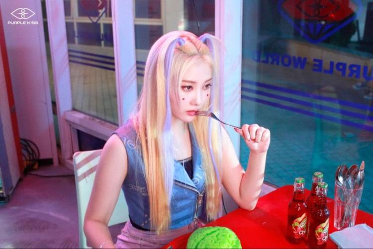 PURPLE K!SS CHAEIN0
