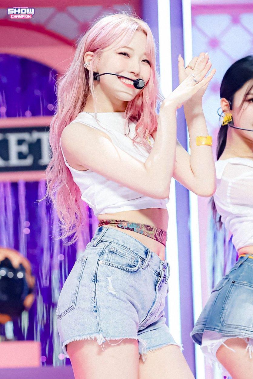 프로미스나인 백지헌3