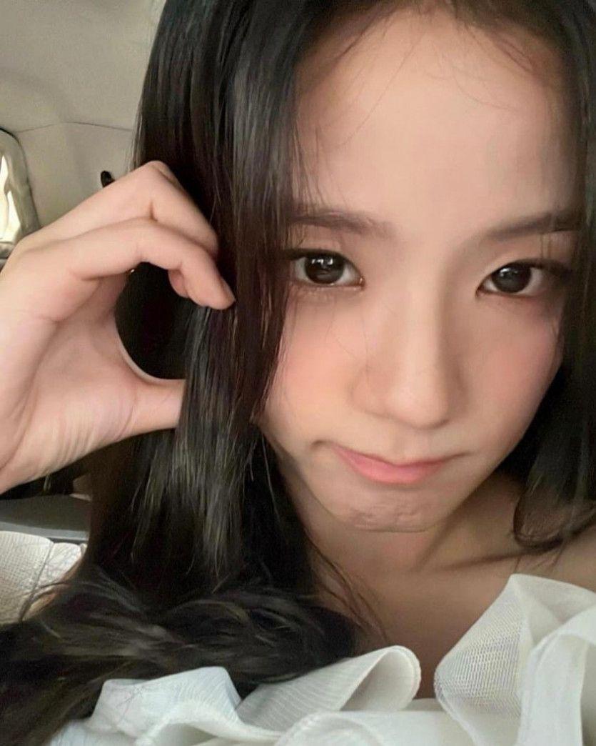 블랙핑크 지수 최근 셀카0