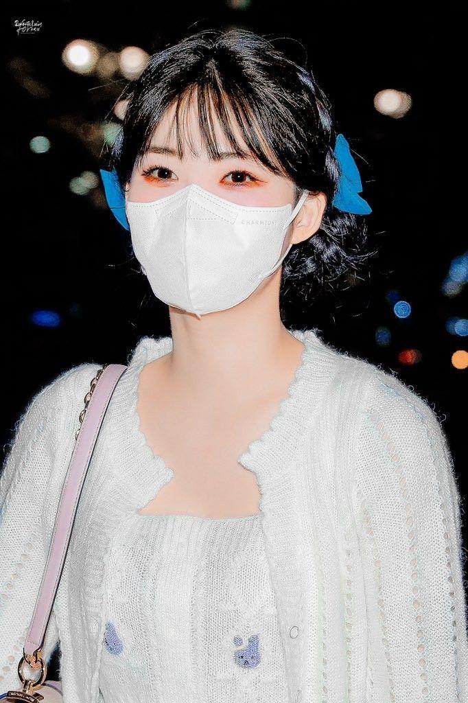 EVERGLOW Sihyeon0