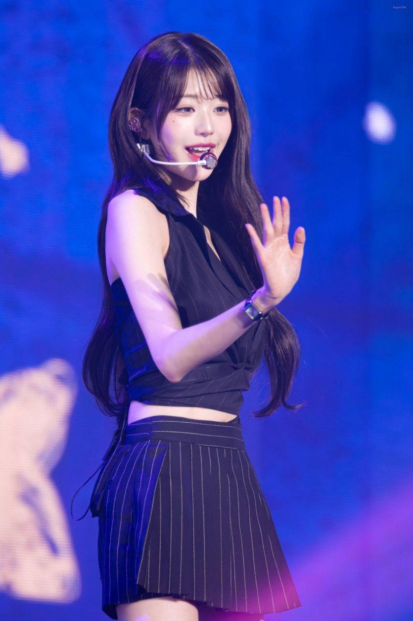 영 (아이브)0