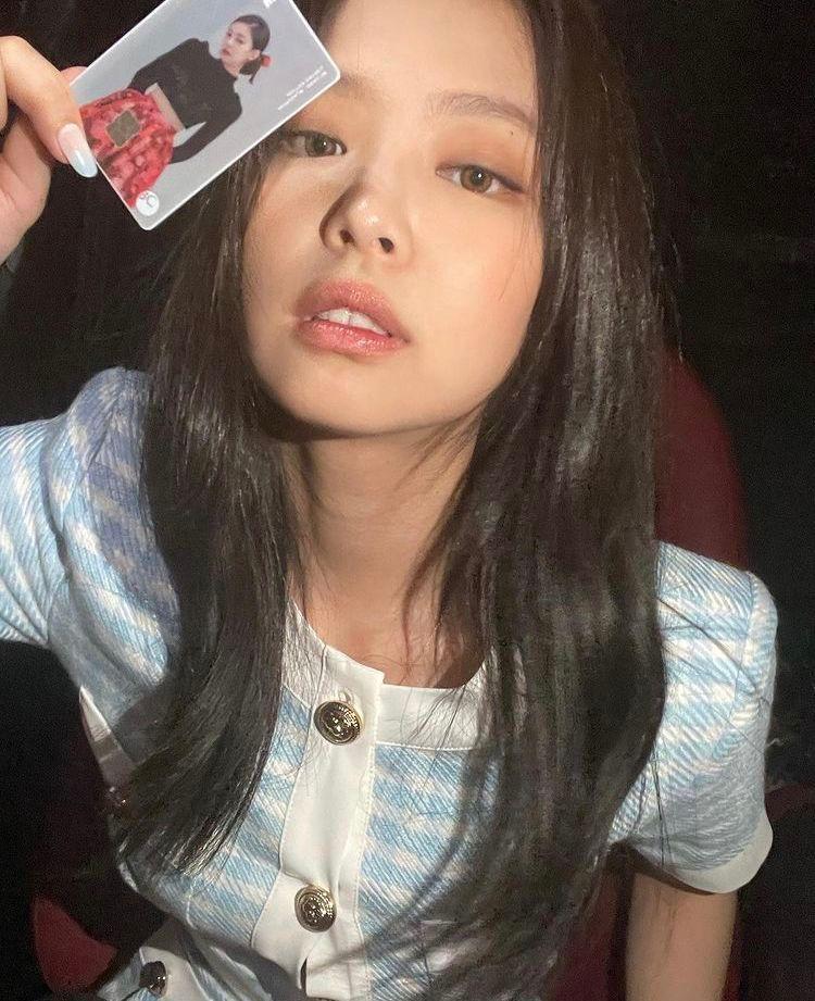 BLACKPINK JENNIE0