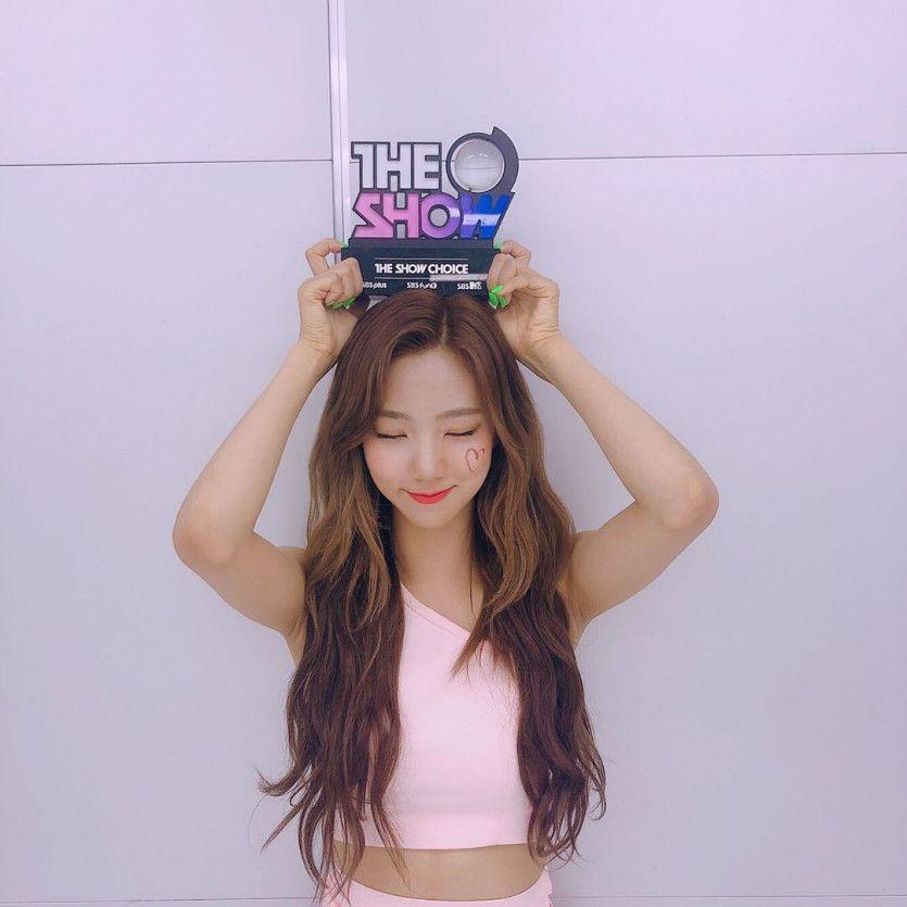 루다 / 다영 / 여름 / 연정 (우주소녀)3