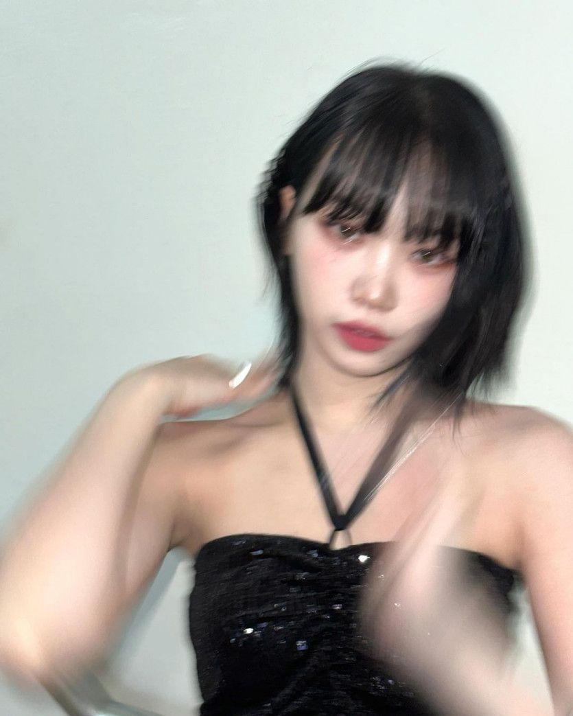 LE SSERAFIM CHAEWON0