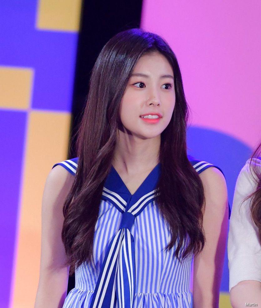 아이즈원 강혜원 조유리 이채연, KCON 재팬 외 (19 p)0