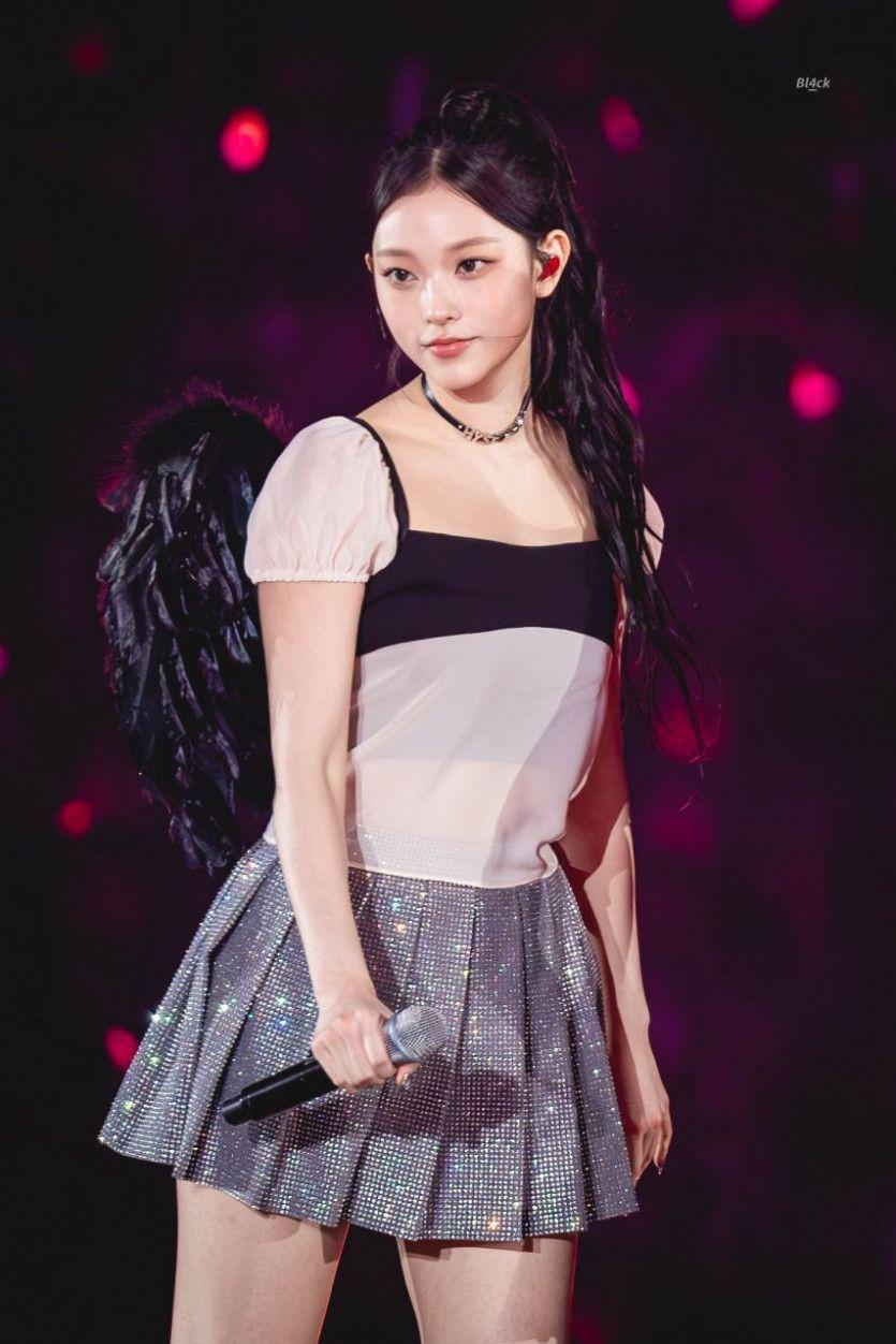 아이유 콘서트 게스트로 나선 뉴진스2