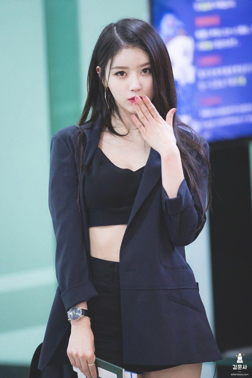 공항에서 러블리즈 블랙미주 화이트수정0