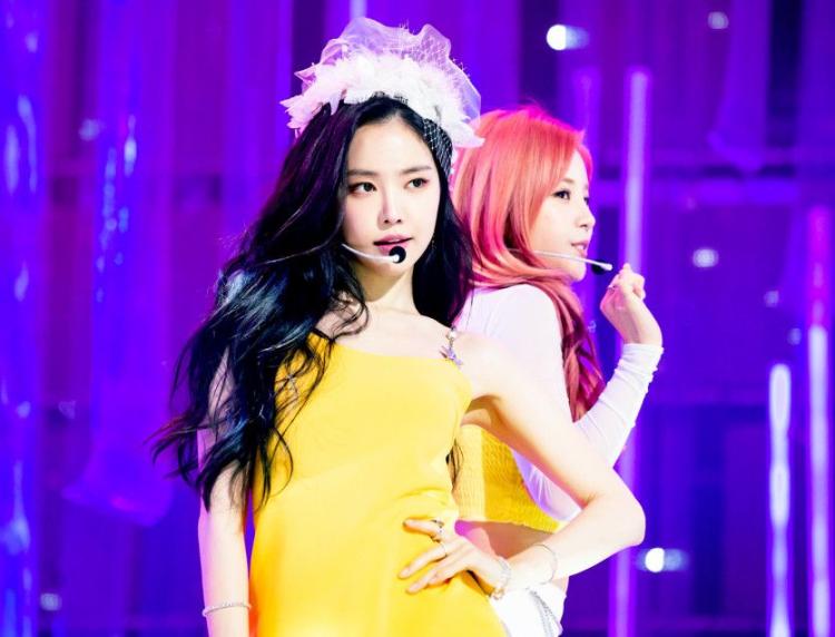 에이핑크 인기가요 피디노트8