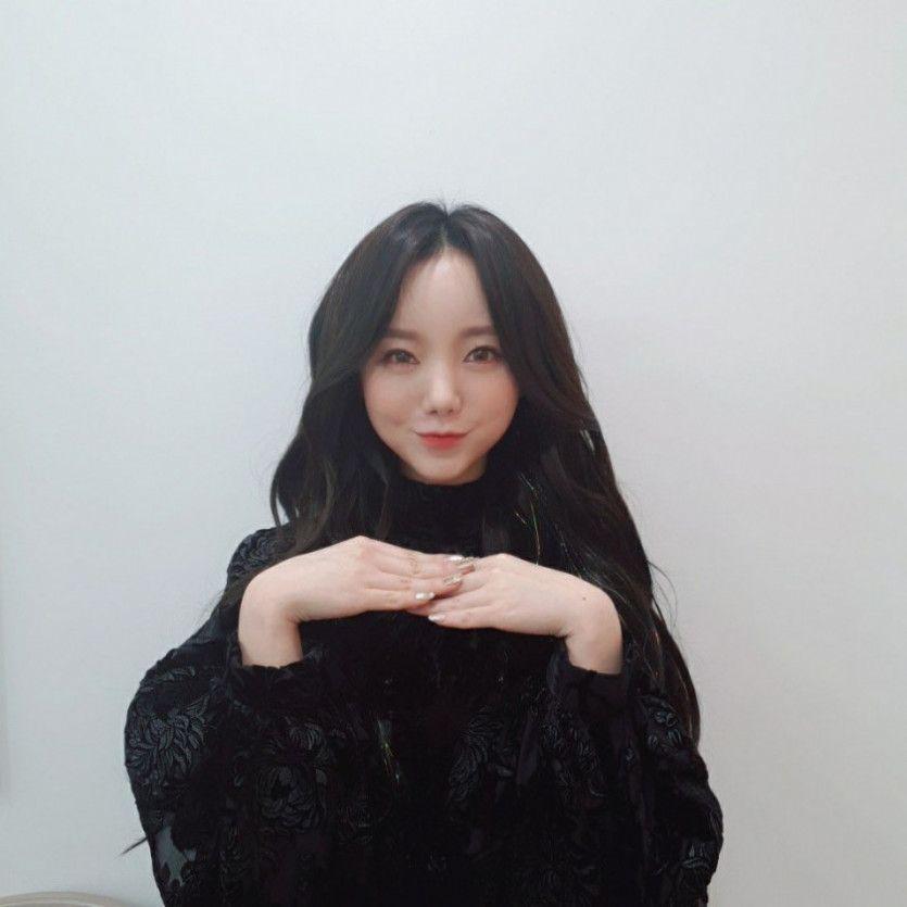 러블리즈 2020 새해 기념 사진3