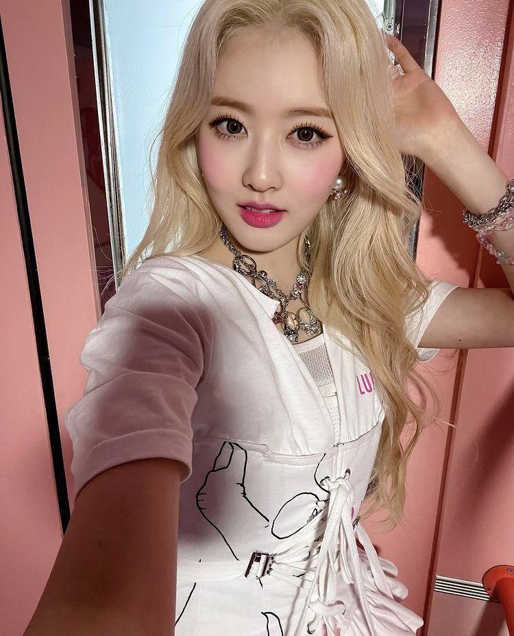 STAYC SIEUN3