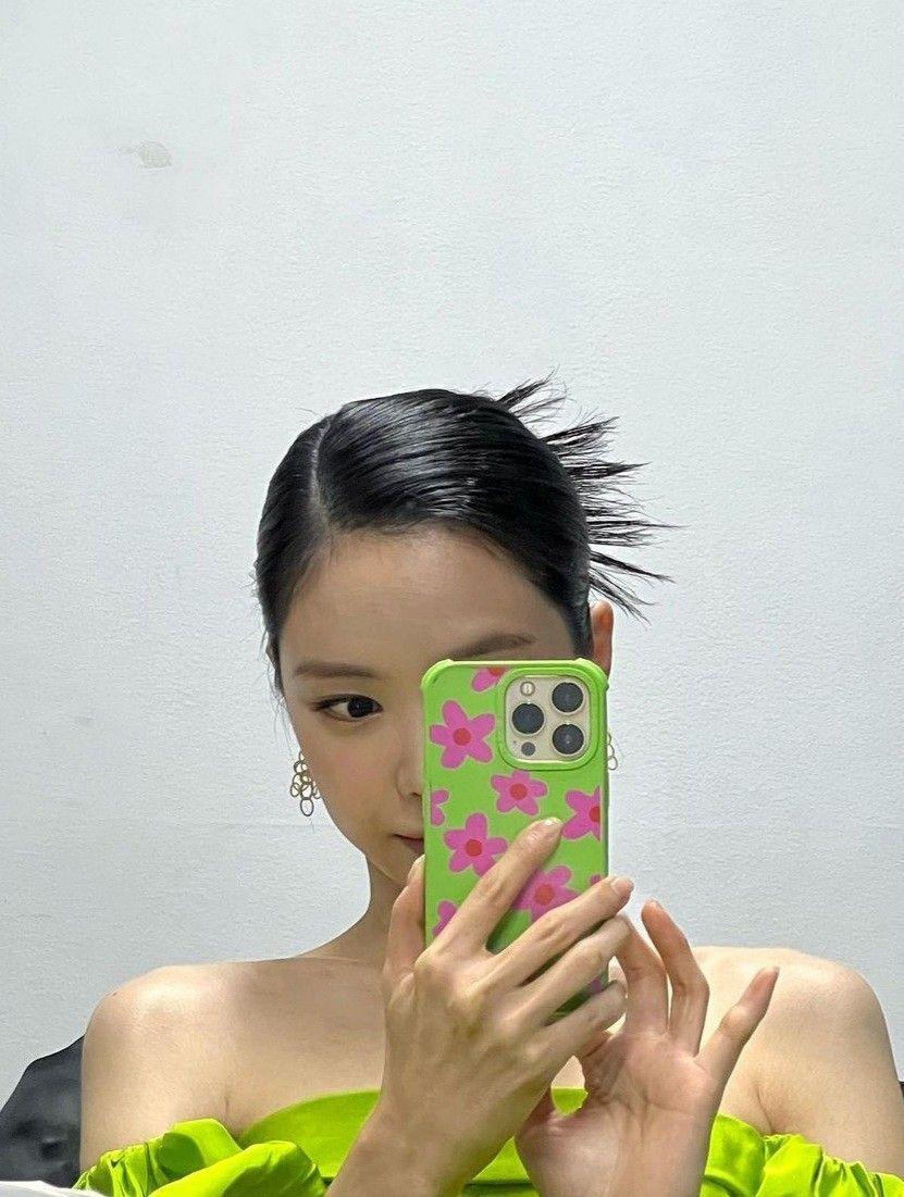 손나은2