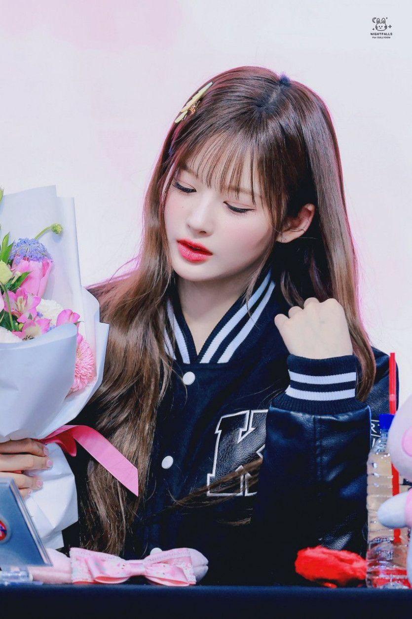 설윤1