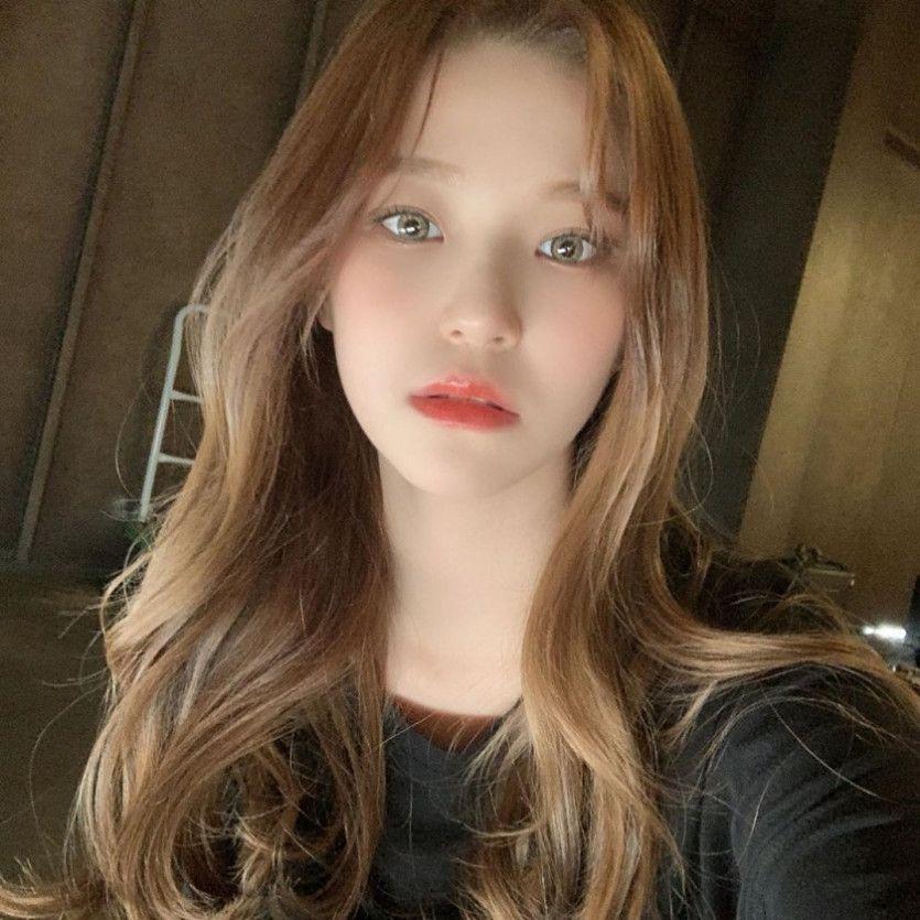 오늘자 규리와 지헌4