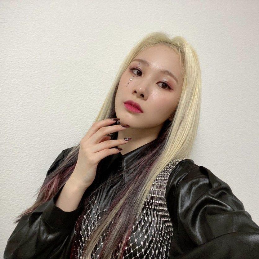 EVERGLOW Mia3