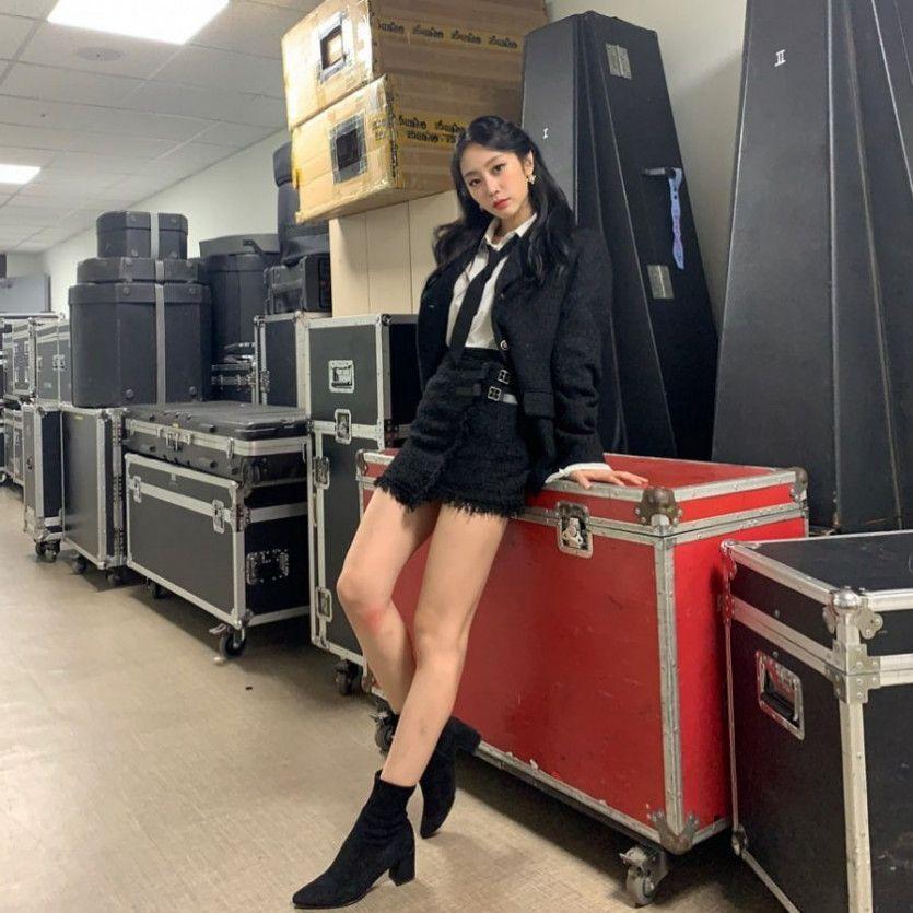 다리에 모기 물린 지수0