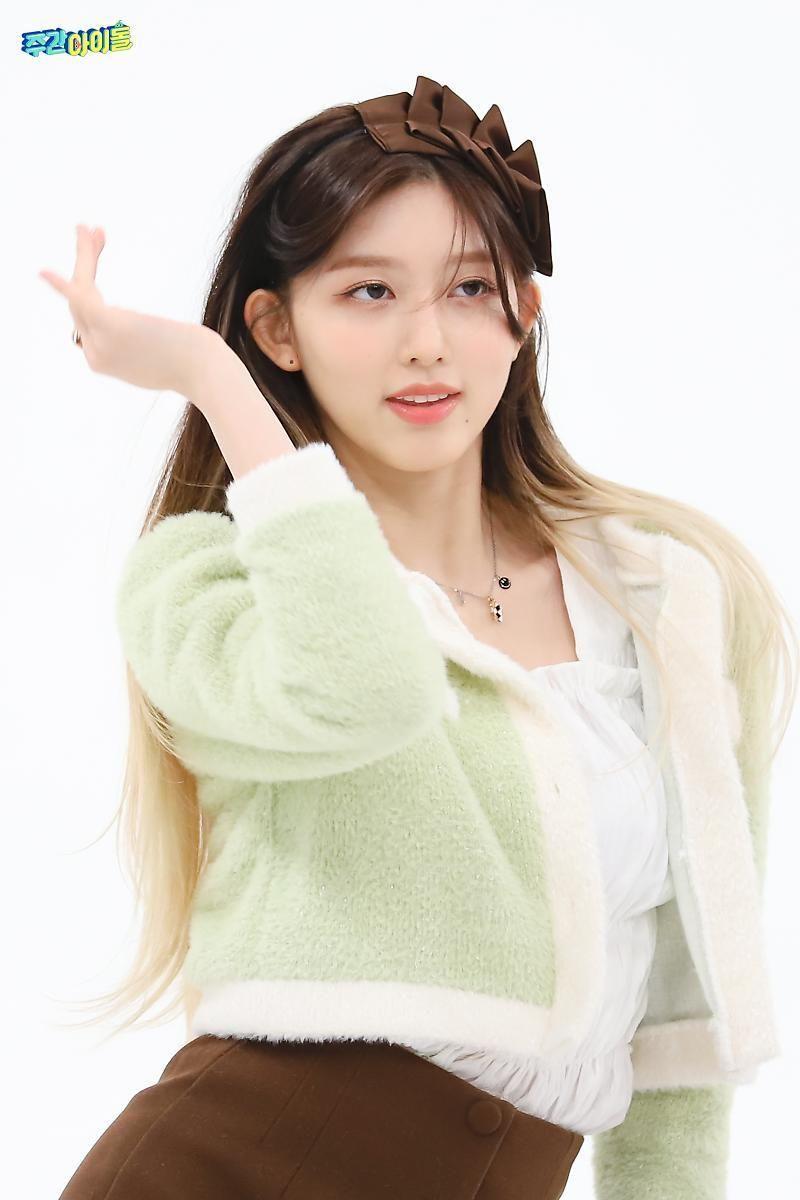 IVE GaEul1