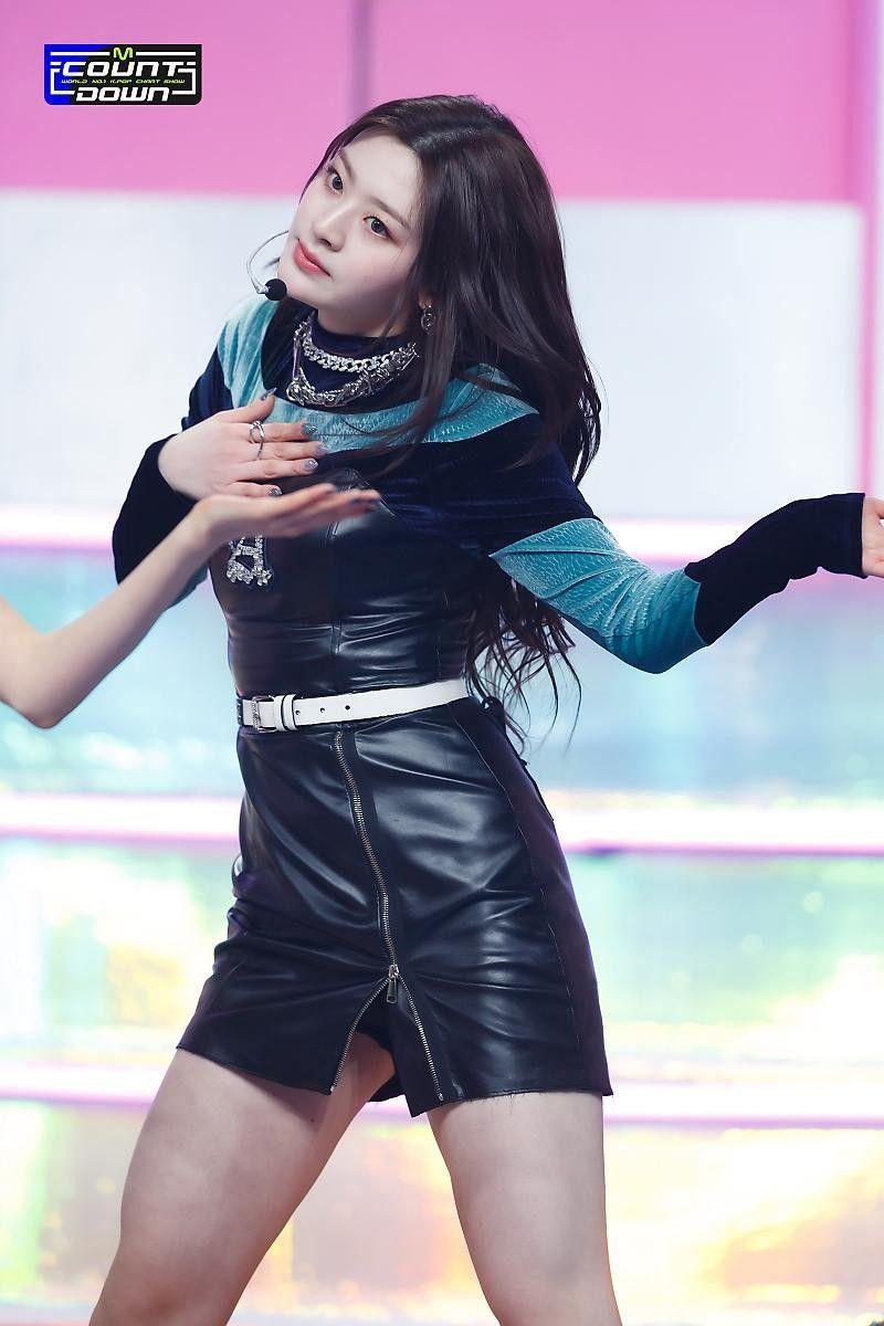 스테이씨 윤세은1