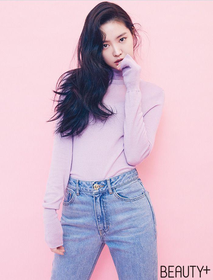 손나은0