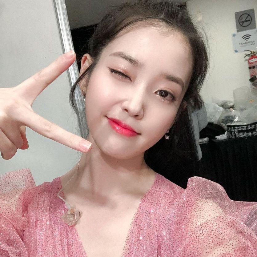 아이유 포토.0