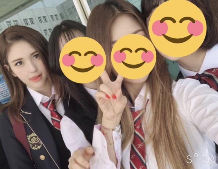졸업사진 찍으러간 전소미0