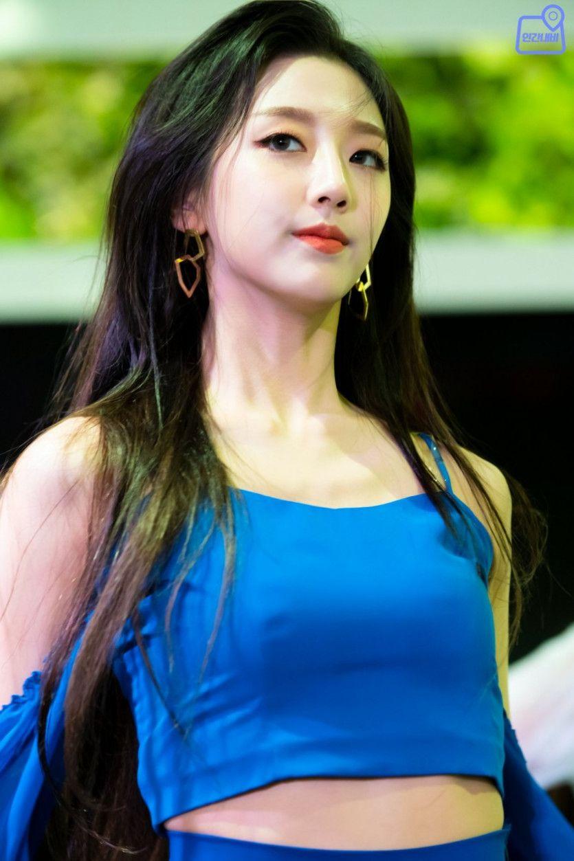 러블리즈 정예인1