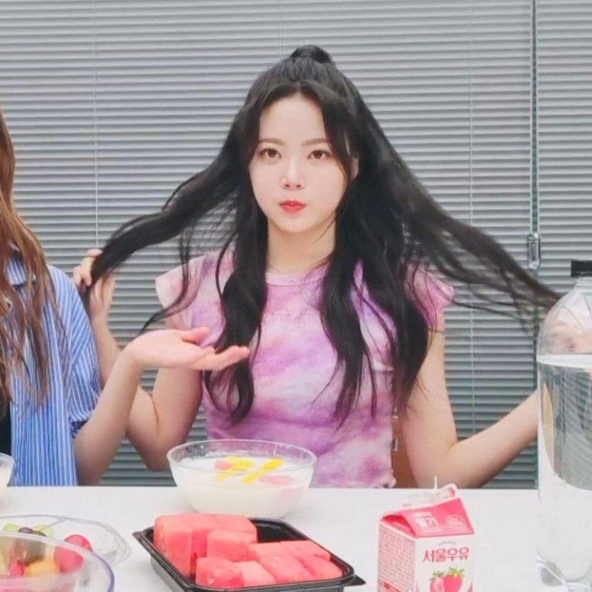 LE SSERAFIM Eunchae0
