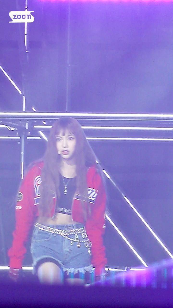 NEW JEANS  HYEIN3