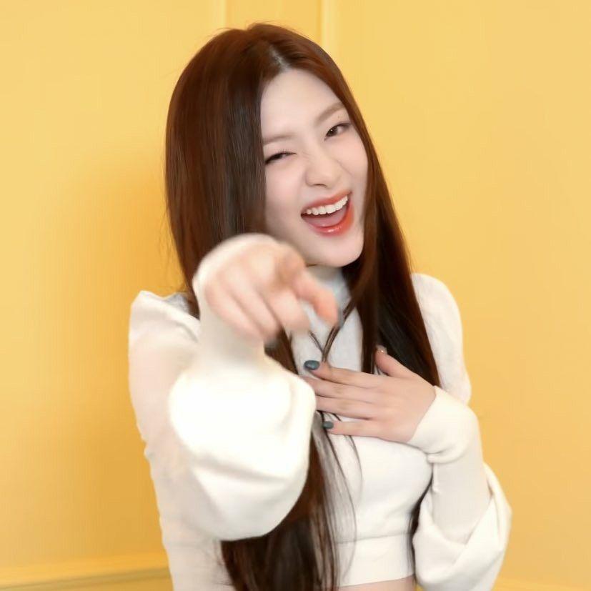 STAYC Seeun1