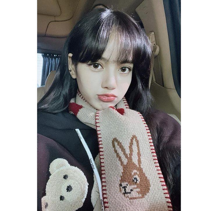 블랙핑크 리사4