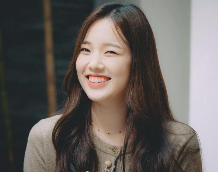 WEEEKLY Soojin3