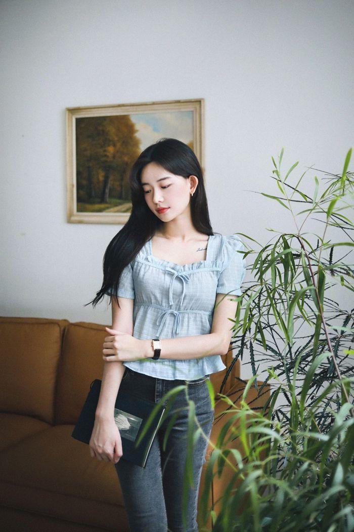 피팅모델 윤지0
