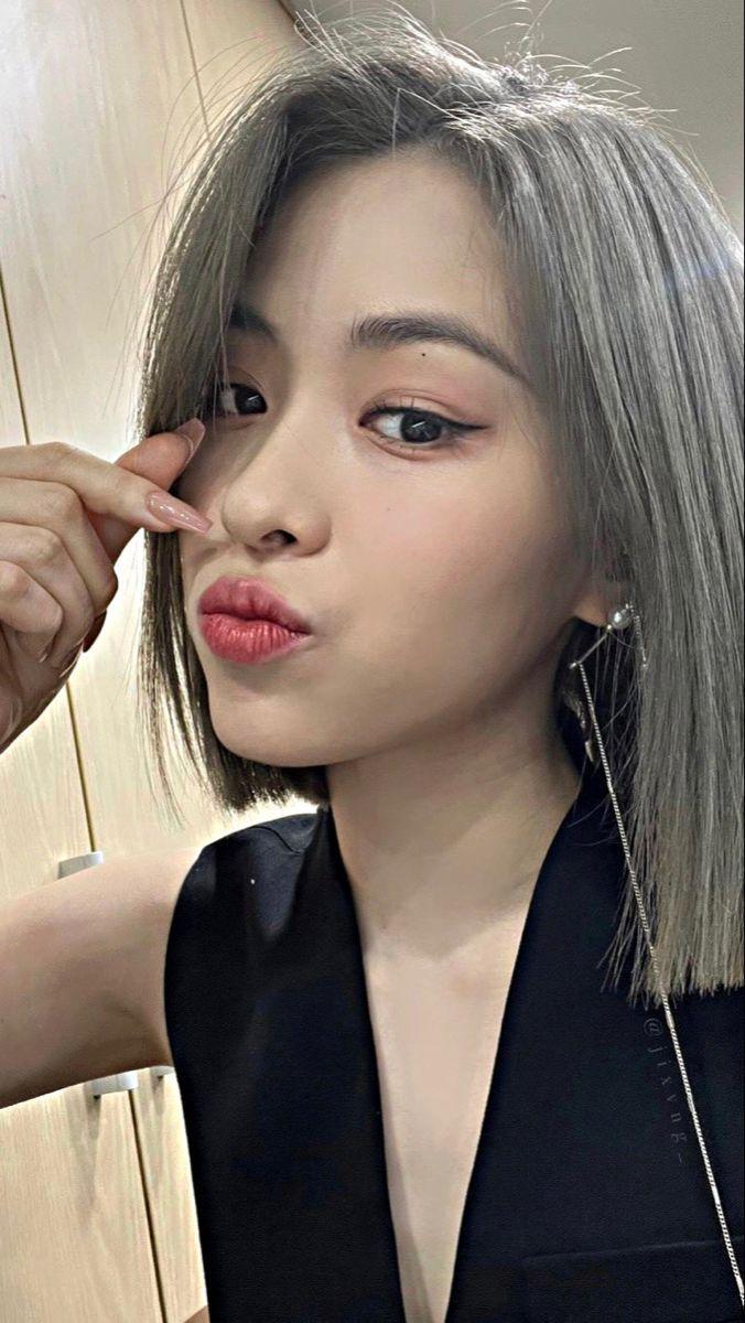 ITZY 류진1