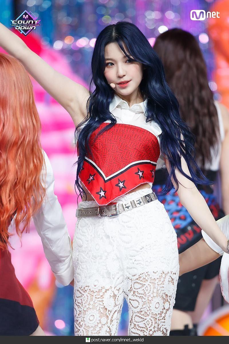 프로미스나인 백지헌2