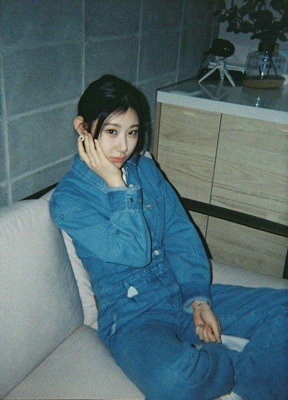 ITZY 채령1