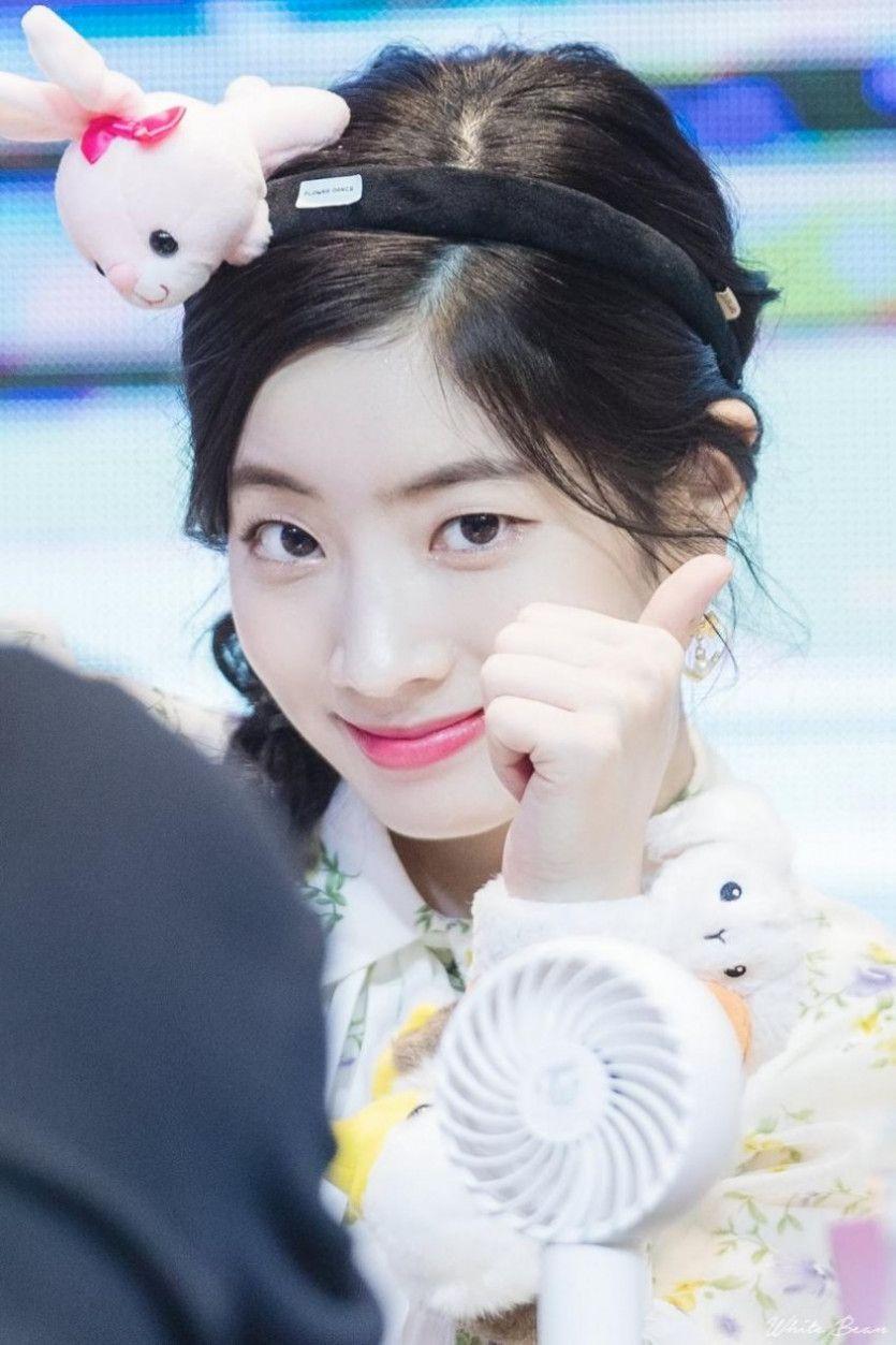 180421 여의도 팬싸 다현 채영 쯔위1