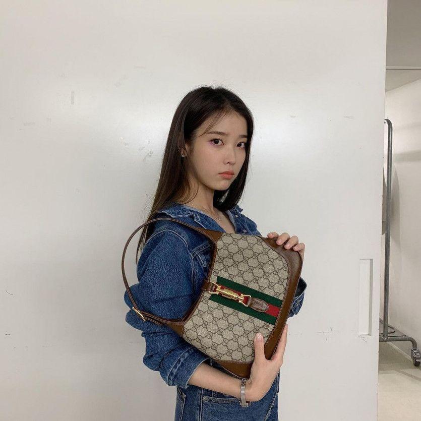 아이유 포토.0