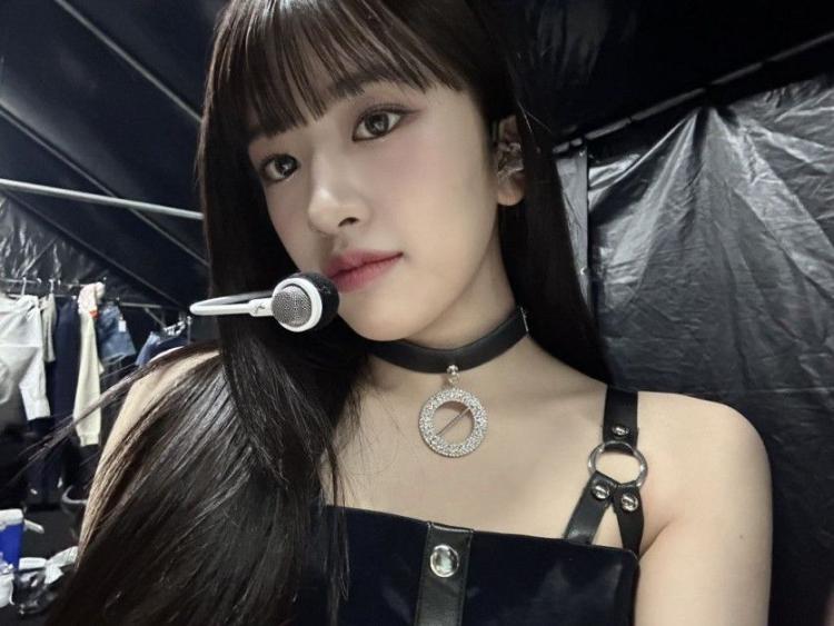 아이브 안유진0