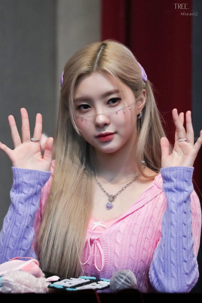 케플러 김다연1