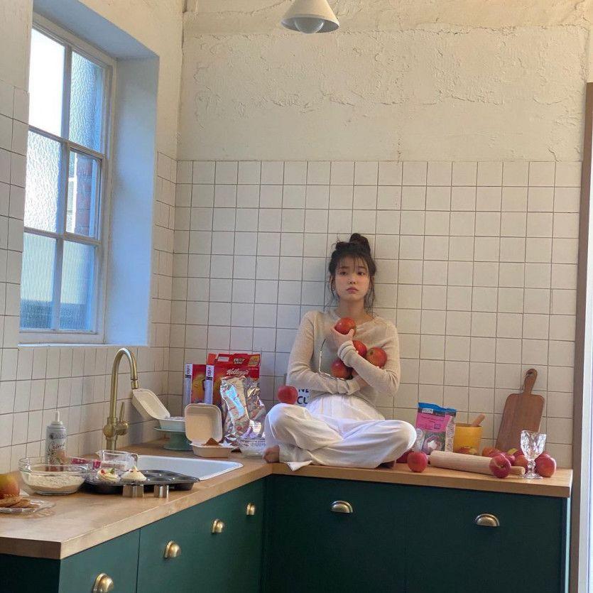 아이유 포토.0