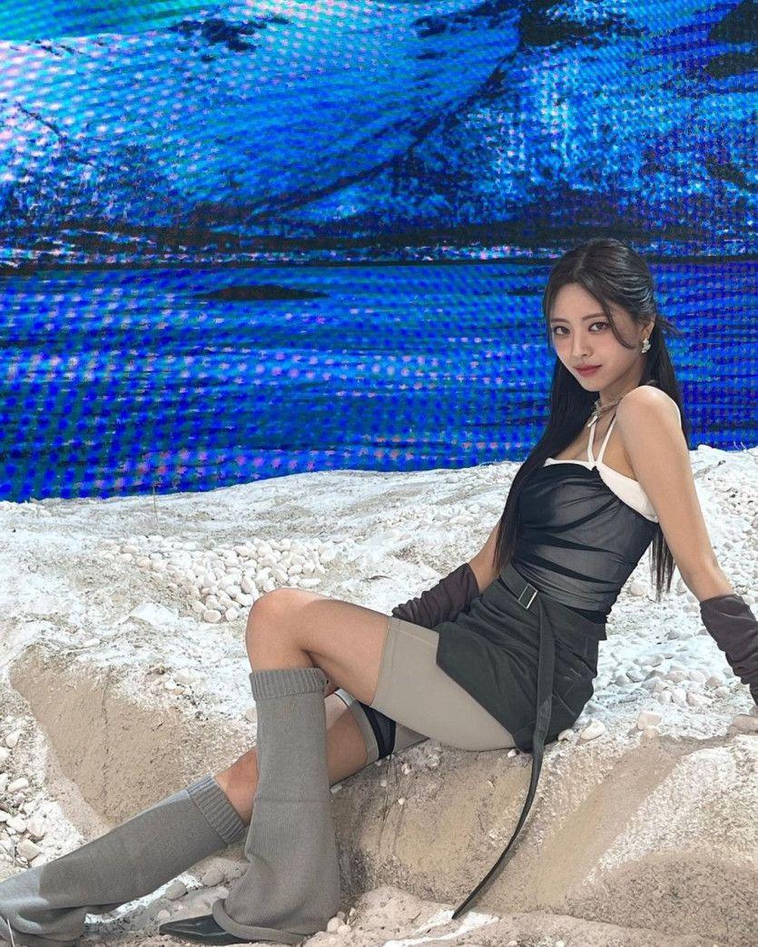 있지 유나1