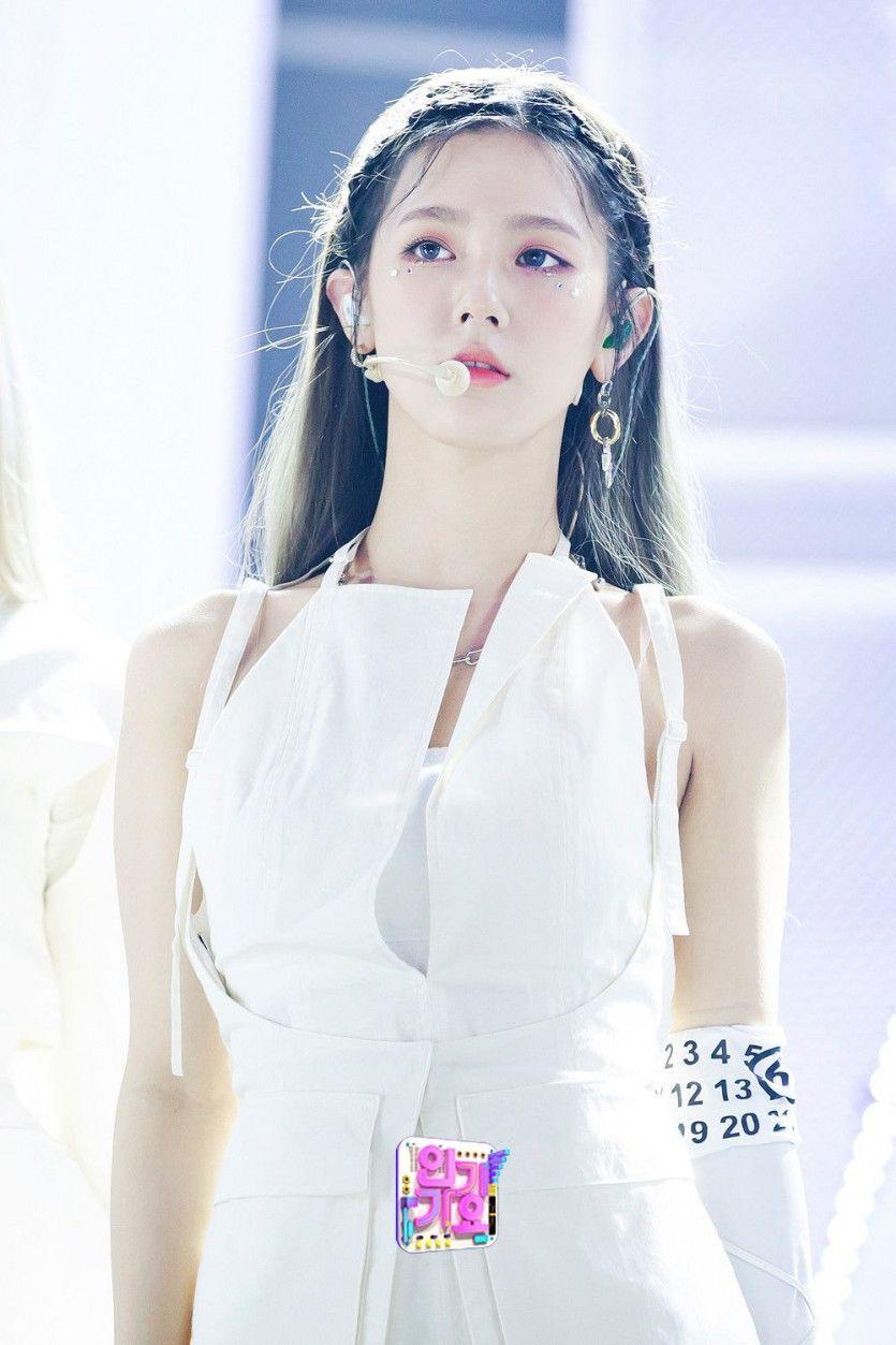 G-IDLE MiYeon0